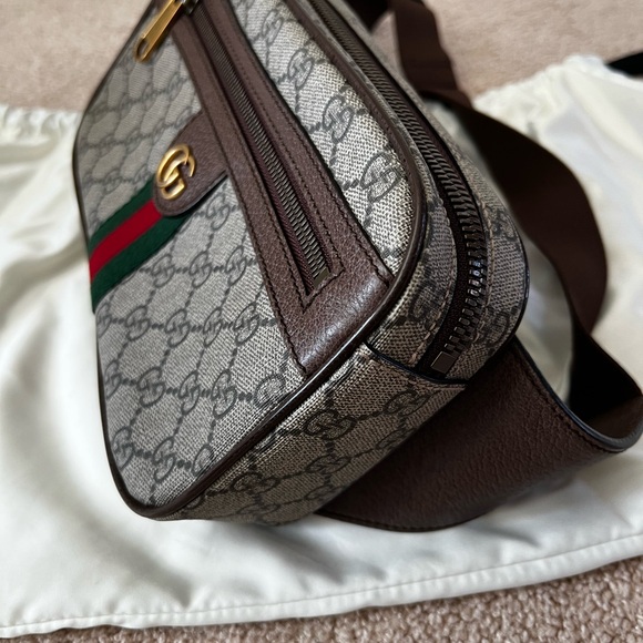 Authentic Gucci Belt Bag - Picture 4 of 13